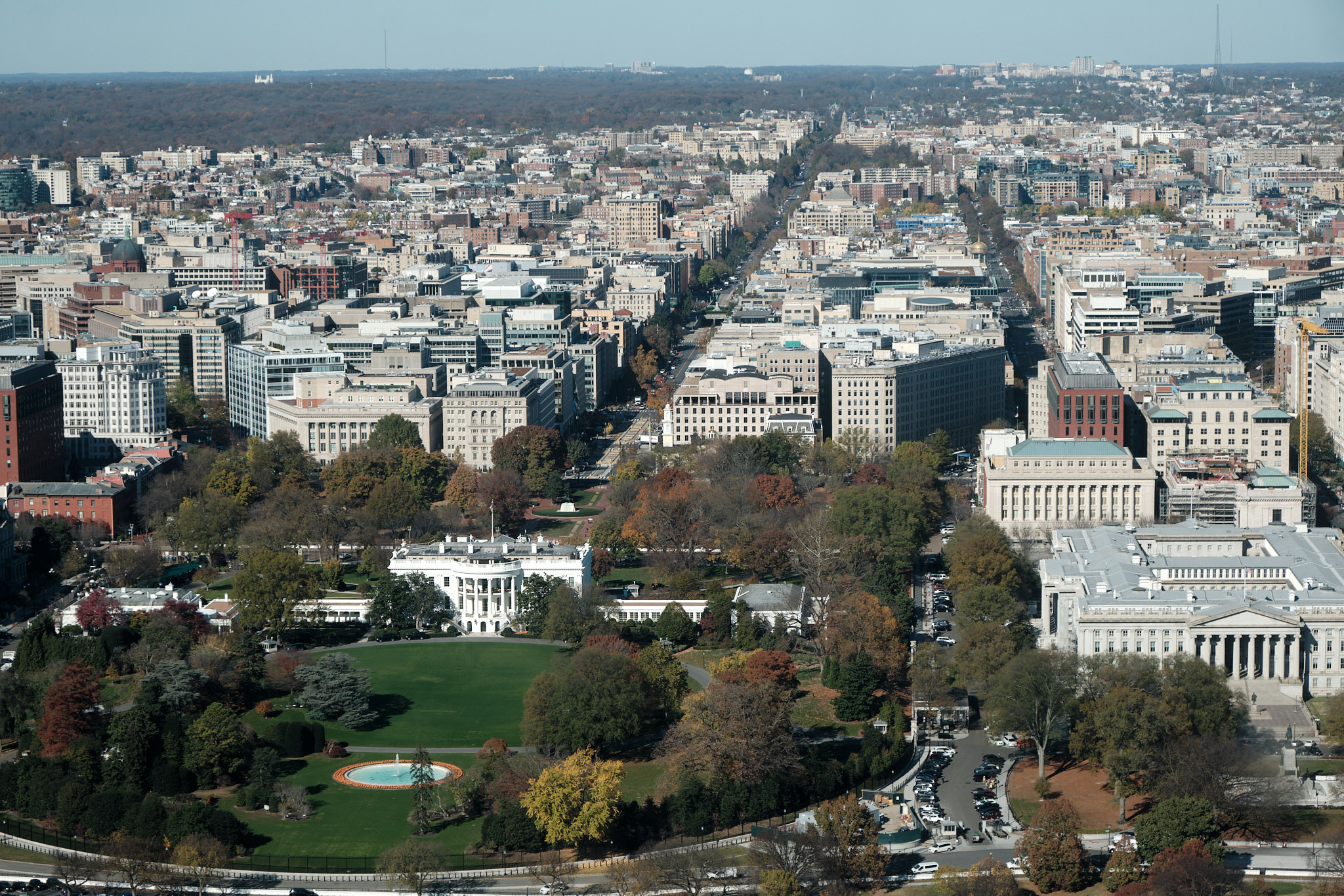 &lt;# White House from the Washington Monument #&gt;