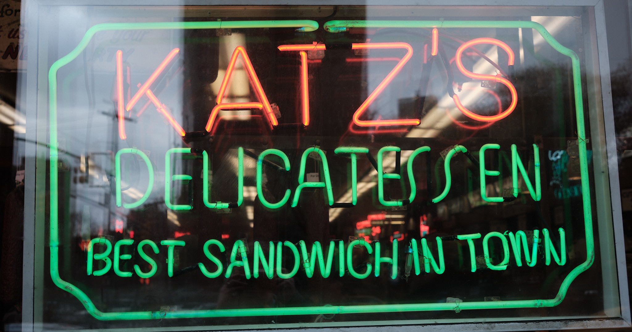 The neon sign for Katz's Deli