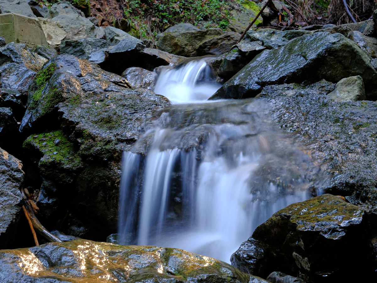 <# photo of two small waterfalls #>